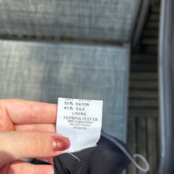 Vintage Y2K Silk Blend Guess Collection Gray Floral Corset Style Blouse Cami Top - Picture 11 of 12